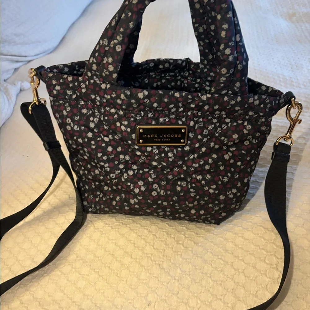Marc Jacobs Black and Blue Floral Crossbody Bag - Picture 2 of 3